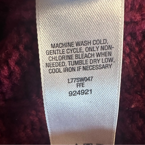 Cabelas Cardigan Sweater Womens Medium Red Sherpa Lined Hood Toggle Cable Knit - Picture 8 of 9